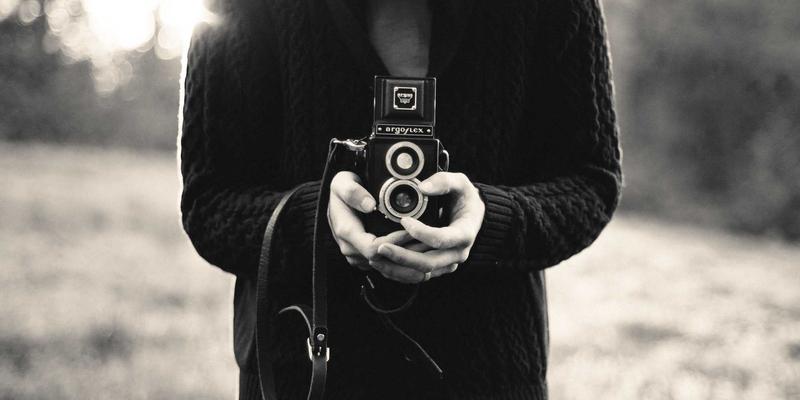 重庆商业空间装修设计如何提升顾客体验？三大策略让艺术涂鸦与商业价值完美融合